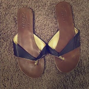 O’Neil leather sandals
